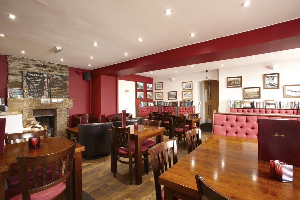 The Ferry House Inn Plymouth Esterno foto
